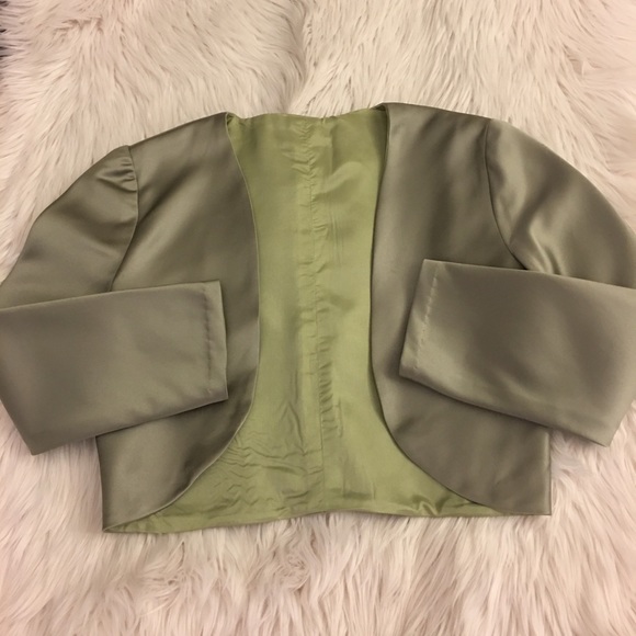 Green | bolero | custom - Picture 4 of 14